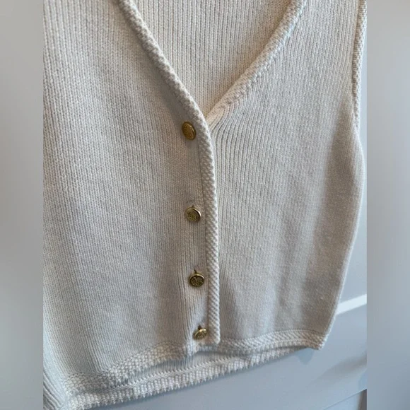 Abercrombie & Fitch Cream Button-Down Knit Top - Picture 2 of 4